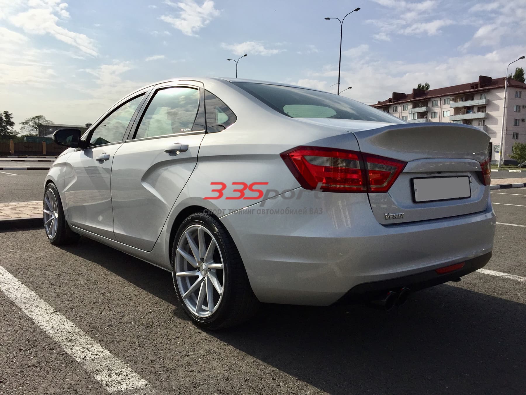 ������� ��������� �� Lada Vesta "Aileron"